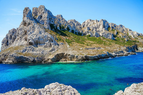 Îles du Frioul - Rochers calcaires et eau turquoise